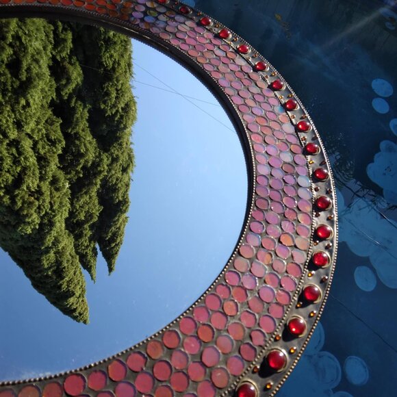 Stunning Round Red/Orange Glass Domes/Dots Mosaic Inlay Handcrafted Wall Mirror - Picture 15 of 16